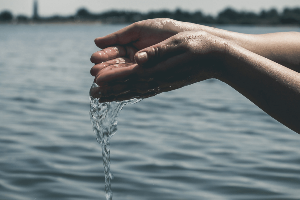 Água: O Elixir da Vida e Como Ele Pode Transformar Sua Saúde e Bem-Estar 3 Agua elixir da vida agua potavel 1