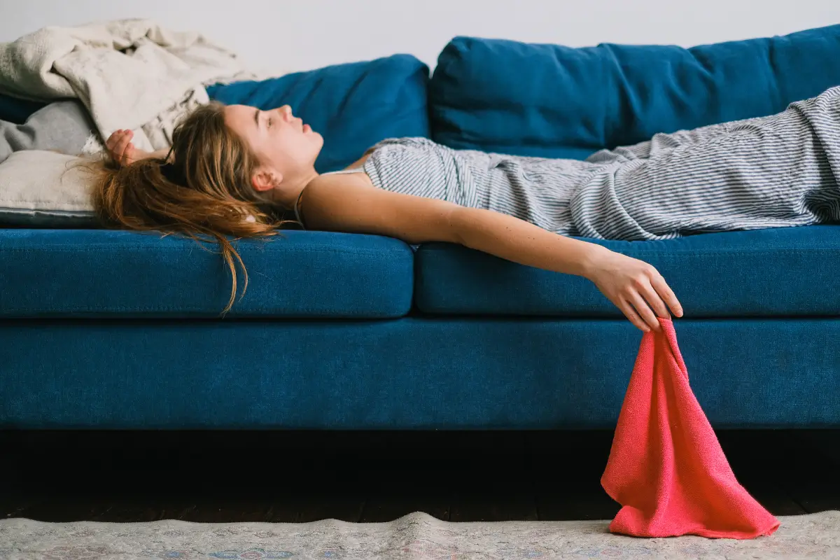 alimentos que roubam a energia moca deitada